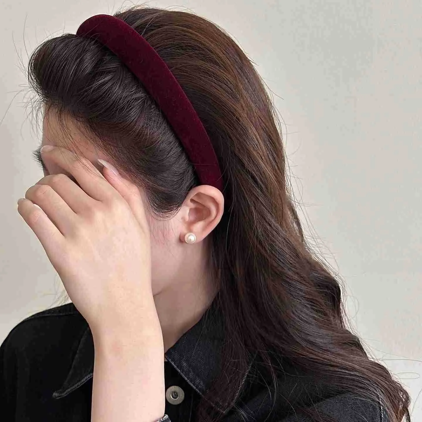 Set 4 Fasce Per Capelli Larghe In Velluto Intrecciato – Elastici Morbidi Per Donna E Ragazza, Colori Nero, Caramello, Bianco, Caffè - 5