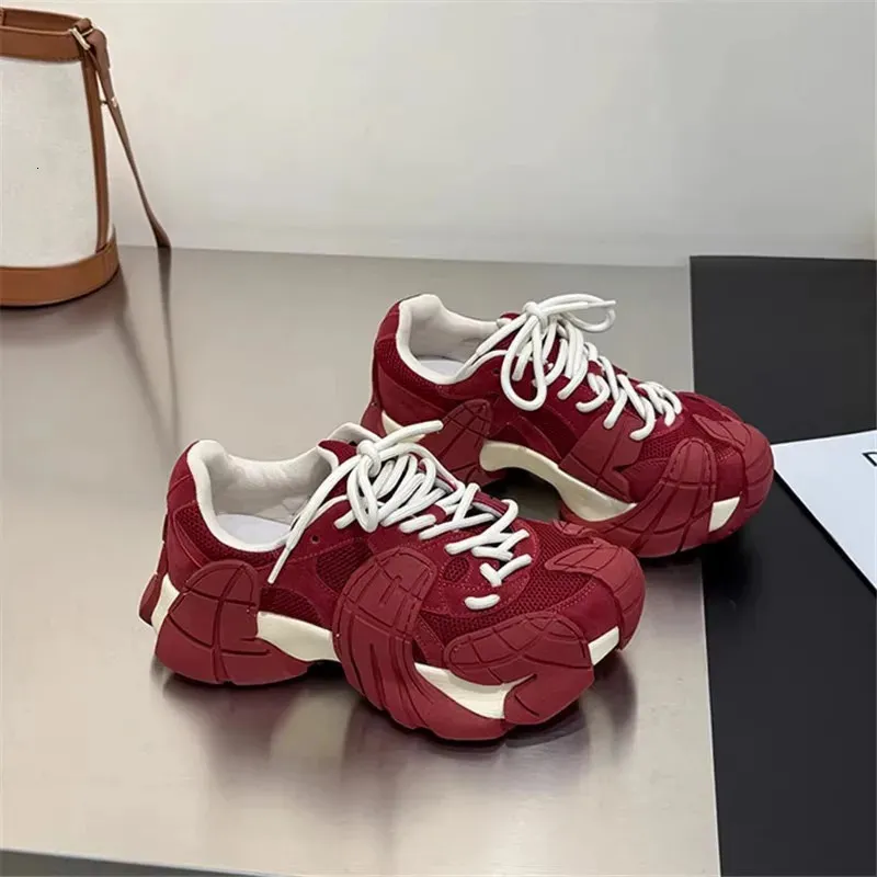 Thick Soled Dad Womens Fashionable And Versatile Mesh Breathable Casual Sports Shoes 251020_voghion.com