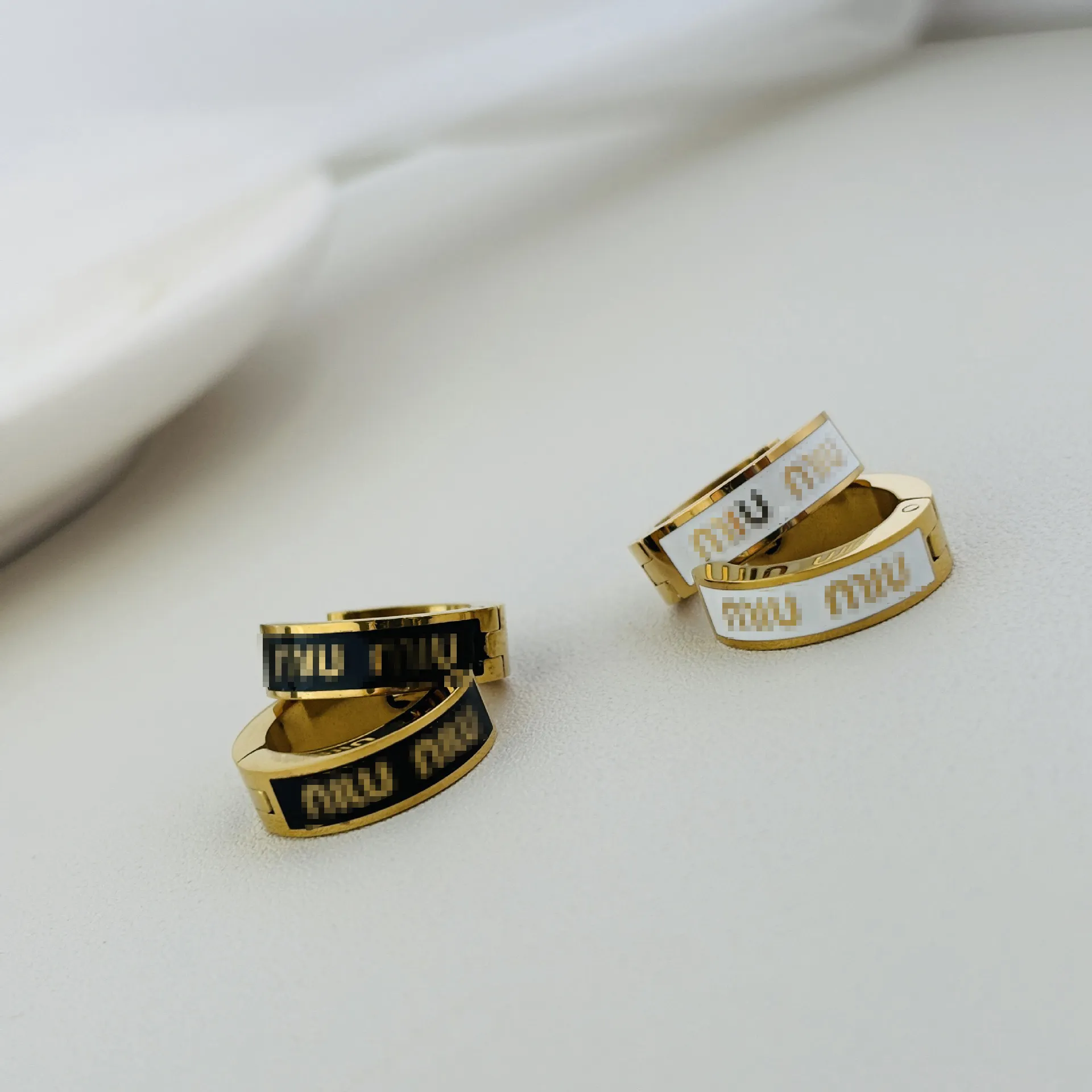 Yellow Studs / BLACK LETTER 邦楽 Yellow Studs / BLACK LETTER