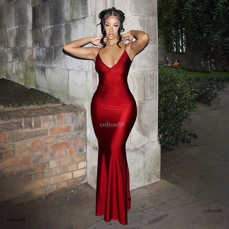 strapless open back dress Petite Dress Red | Petite Clothing for Women | Trendy Petite Dresses | Petite Fashion | Petite Studio