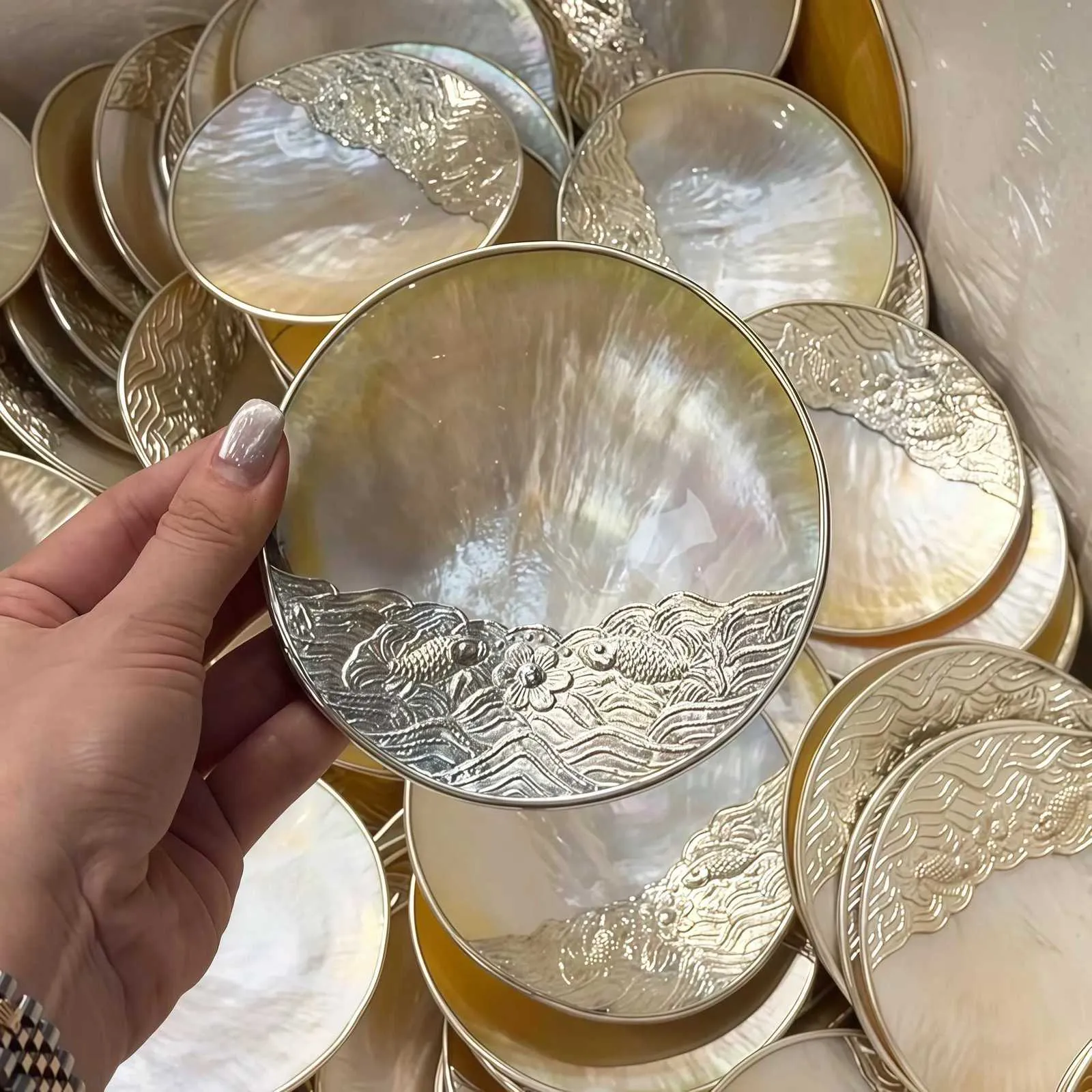 Exquisite Natural Shell Plate with Conch Condiment Dish - Handmade ...