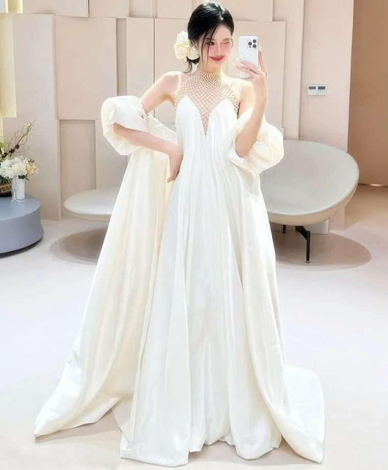 polyester wedding dress Fabrics and Materials: Guide and Swatches Opal is for the untamed modern woman Wedding Dress Fabric 101: Material