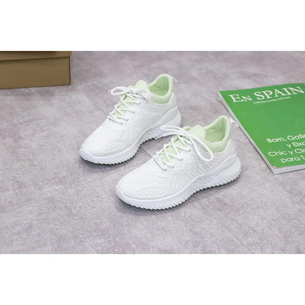 Korean Style Thick-Soled Height-Increasing White Sneakers For New Super Popular Sports Casual Running Shoes Women Trendy_voghion.com