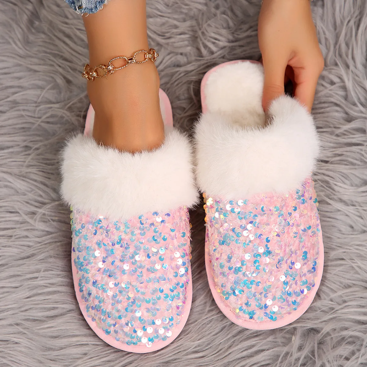 Free Shipping New Design Warm Comfortable Home Couples Cotton Slippers Sequins Fashion Plush Slipper Black Pink_voghion.com