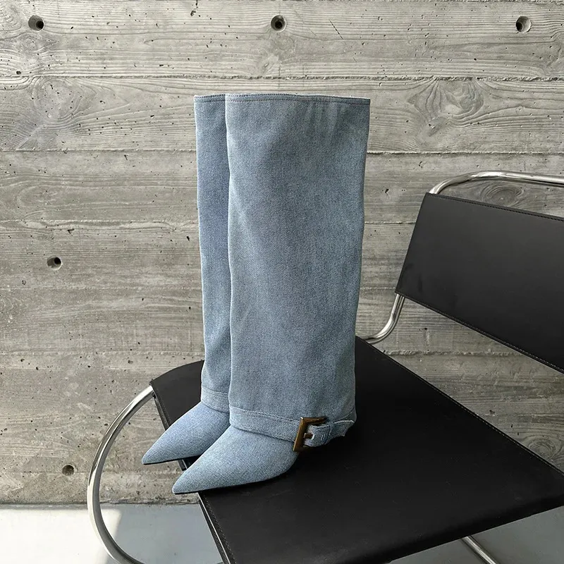 Damen Stiefel Aus Blauem Denim Mit Spitzem Absatz Für Partys_voghion.com