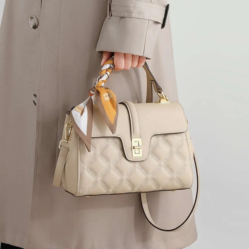 Luxuriöse Designer-Herbst-Winter-Neuheit: Neue Damen-Pendler-Umhängetasche mit großem Fassungsvermögen, hochwertige Handtasche_voghion.com