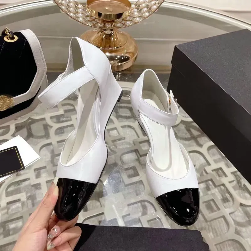 Designer women`s high heel sandals Summer Fashion leather wedge slippers Sexy Party shoes High quality designer leather shoes 6 cm high heel with box