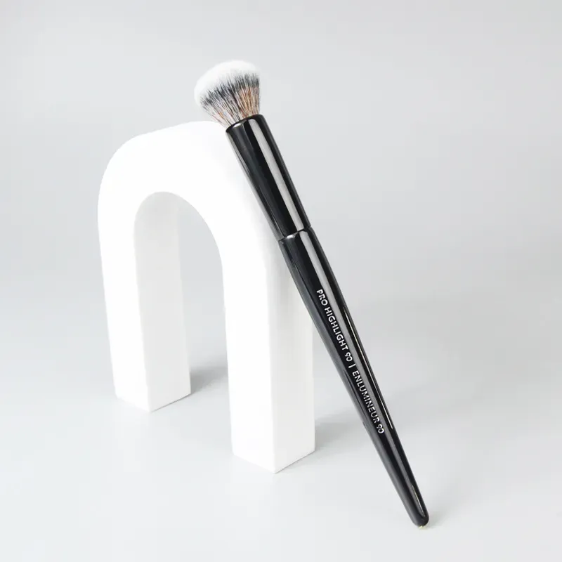 BLACK Highlight Makeup Brush No 90 - Round Soft Synthetic Hair Powder Blush Highlighting Cosmetic Brush