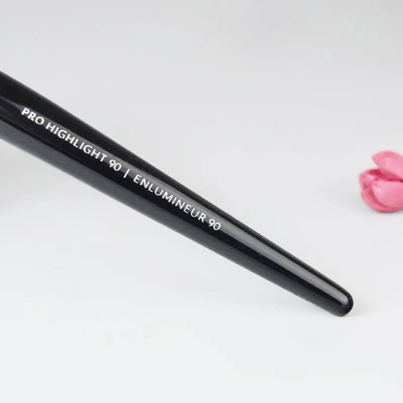BLACK Highlight Makeup Brush No 90 - Round Soft Synthetic Hair Powder Blush Highlighting Cosmetic Brush