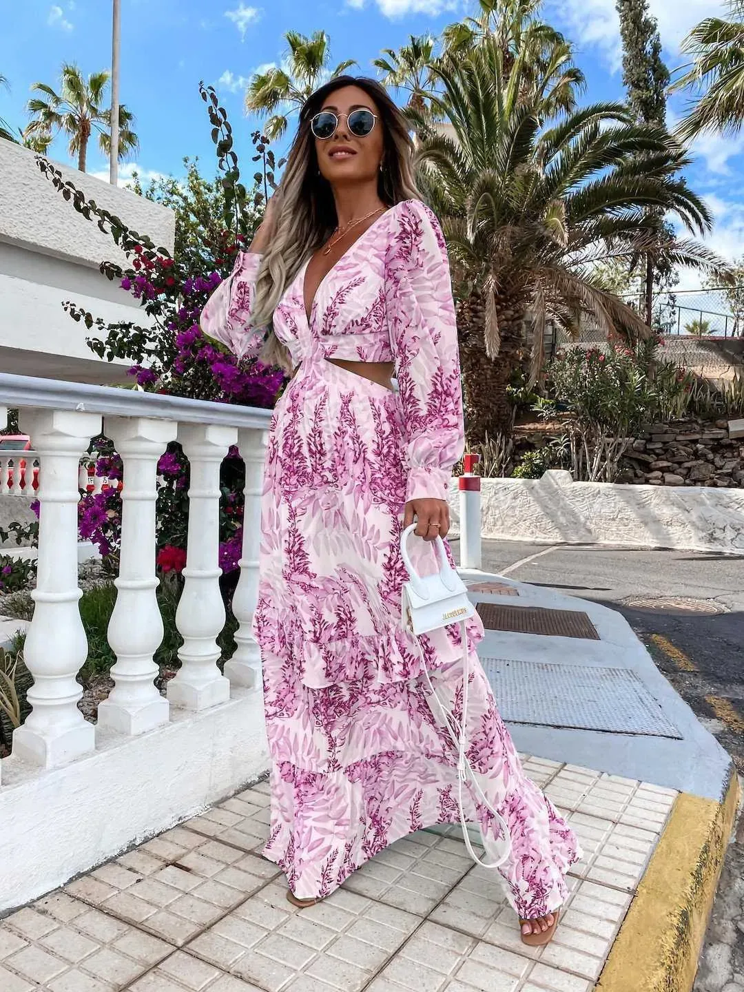 Basic Casual Dresses Sexy Maxi Dress Women 2023 Summer V-Neck Backless Hollow Out Long Dresses Club Party Female Tunic Beach Cover Up Dress Vestidos T230825