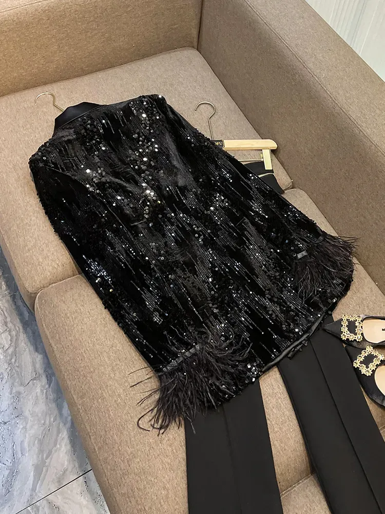 2023 Autumn Black Feather Panelled Sequins Blazers Long Sleeve Notched-Lapel Double-Breasted Outwear Coats O3L018350