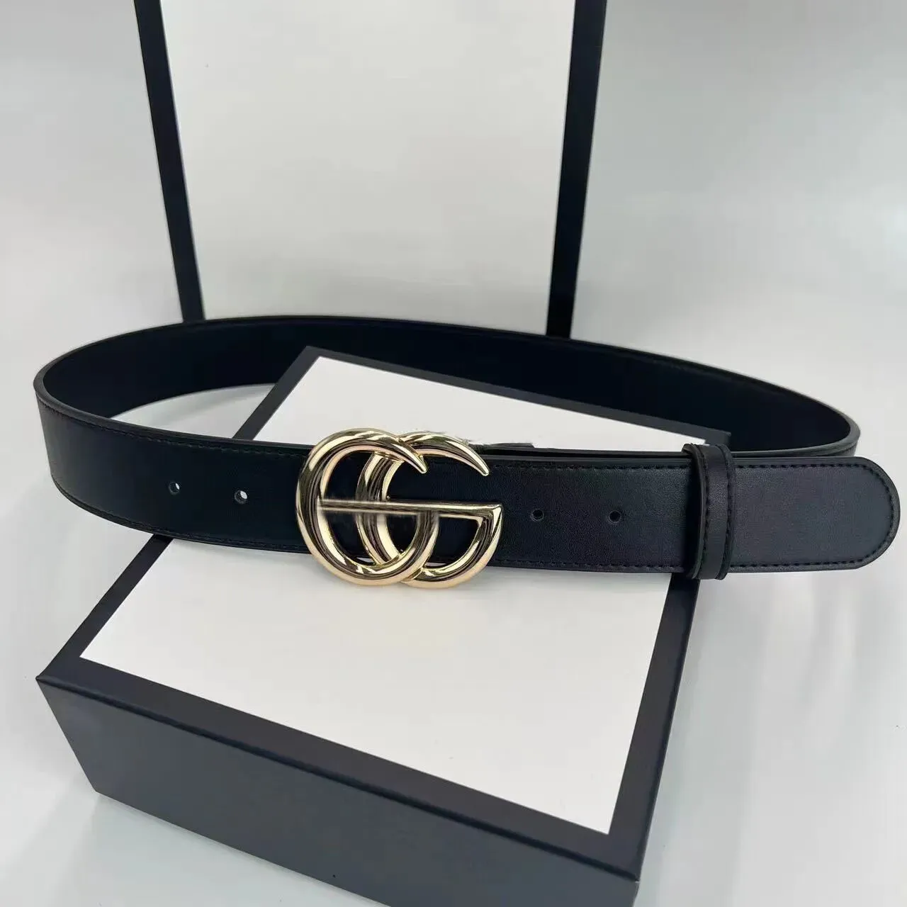 2023 Famous brand classic men`s design leather belt women men`s casual real luxury letter smooth buckle Size 105-125cm designer belt box