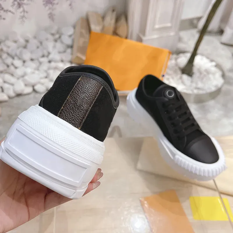 Designer Casual Shoes Luxury Women Canvas Shoes Thick Bottom Casual Shoes Heightening Muffin Shoes Sneaker with Box