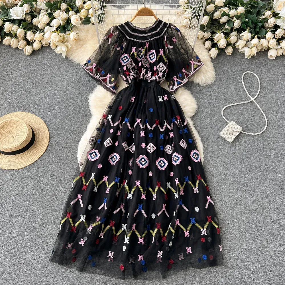 Casual Dresses Runway Fashion 2023 Spring Luxury Embroidery Mesh Long Maxi Dress for Women Elegant Celebrity Party Vestidos Sexy Robe Femme