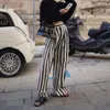 Pantaloni da donna Gamba larga a righe bianche e nere 2024 Casual Slim A vita alta Drappeggio allentato Lavaggio del pavimento per le donne