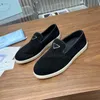 Designer Heren Dames Loafers Luxe Driehoek Logo Merk Platte Dames Jurk Schoenen Leer Dames Luie Casual Schoenen Muilezels Maat 35-45