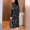 Casual Dresses 2024 Fashion Slim-Fit Women's Autumn and Winter Long-Sleeved Semi-High-Neck Print Pullover Löst stickad klänning