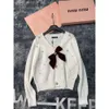 여자 니트 티 티 MM 홈의 가을/겨울 달콤한 구슬 보우 장식 v- 넥 스웨터 최고 시대 축소 니트 셔츠 패션