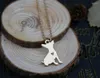 Naszyjniki wiszące 1pcs moda urocza chihuahua naszyjnik metalowy kreskówka biżuteria pies
