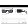 Solglasögon 2024 Fashion Simple fyrkantig liten ram färgglad personlighet UV400 casual svart glasögon för vuxna kvinnor män