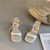 Klänningskor komfort för kvinnor Cross-Shoes Female Sandal High Heels 2024 Summer Girls Gladiator High-Heeled Retro Clear Beige Fashi