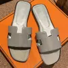 Designer-Slides, Sandalen, Hausschuhe, klassische flache Sandalen, modische Schuhe, blau, schwarz, Luxus-Sommer-Dame, Leder-Flip-Flops, Herren, Blumenmuster, Leder, Gummi, Strand, Damen-Sandale