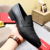 Designer Men Penny loafer skor yan tramezza loafers moccasin med gancini sko fashionabla och mångsidiga avslappnade läderskor