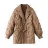 Cappotto da donna invernale in Europa e negli Stati Uniti Tipo di giacca da donna con piumino corto stile finto due 231229