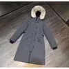 Parka da donna in piuma d'oca canadese Cappotto Canada Deigner Cg Cappotto invernale da donna Parka imbottito con cerniera Giacca a vento spessa e calda con cappuccio 83