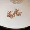 Sier Needle Geometric Pearl Ring French Advanced Elegant Style Nya mångsidiga ljusörhängen för kvinnor