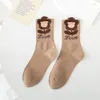 Chaussettes en coton pour femmes, imprimé floral, ours de dessin animé, cadeau pour filles, Style coréen, mignon Kawaii, Calcetines Mujer, printemps automne hiver