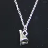 Chaînes 20pcs Collier de mode 15x9x9mm Haut-parleur Megaphone Cheerleading Pendentifs Court Long Femmes Hommes Cadeau