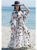 Kvinnors badkläder 2024 Kvinnor Beach Tunic Blus Chiffon Print Cardigan Oversize Robe Holiday Dress Beachwear Bikini Sun Protection