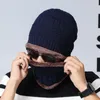 Bandanas Sticked Cap Men Kvinnor Winter Hat Scarf Huveed Neck Warmer Windproof Pluf Fluffy Beanies Hats vandringscykling