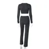 Damen Zweiteilige Hosen Frauen Top Anzug 2-teiliges Rundhals-Set mit hoher Taille Butt-Lift-Design Langarm Solide für die Dame