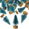 Decoraciones navideñas 24 piezas Mini árbol Festival Decoración de escritorio Fiesta artificial Suministros decorativos de madera