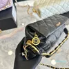 Hobo Tote Womens Designer flap Pleated Soft Lambskin Leather bag Gold Metal Hardware Matelasse Crossbody Shoulder Handbags 3 Colors Purse Sacoche 16cm