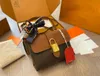 LOCKY BB Sac à bandoulière Messenger Portefeuille Luxurys Sacs à main Designer Baguette Sacs à main Fourre-tout Sac cosmétique Bandoulière Embrayage Cross Body Femmes Hommes Hobo Pochettes Sac à dos