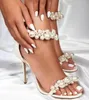 Romantisk brud bröllopsklänning maisel sandaler skor vit pärla utsmyckade pumpar kvinnors höga klackar lyx dam perfekt fest tid