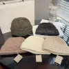 884186 Gorros de punto de lujo Gorro de punto para hombres y mujeres sombrero de diseñador diseñador de moda Unisex diseño de letras versátil sombreros casuales sin ala Cachemira cálida de alta calidad
