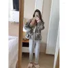 Kvinnors jackor Korea plus sammet beskuren jacka Kvinnor Slim Vintage Plaid Woolen Coat Autumn Winter Long Sleeve Casual Outwear Ladies Office