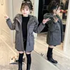 -30冬の女の子はパーカーの子供たちを厚くします