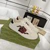 Designer Sneakers Ace Bee Lage Schoenen Schoen Heren Dames Merk Styling Cartoons Echte Mannen Vrouwen Casual sneaker Tijger Geborduurd Zwart Wit Groen Strepen Leer