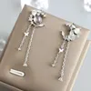 Boucles d'oreilles papillon en Zircon pour femmes, boucles d'oreilles à la mode, pompon de lune, délicat, coréen asymétrique, mignon, bijoux de luxe, cadeau