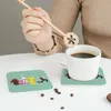Bordmattor Nitemen Coasters PVC Leather Placemats Icke-halkisolering Kaffe för dekor Hem Kök Matkuddar Set av 4