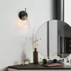 Lampada da parete Applique a 1 luce Illuminazione Lampadari in oro nero con paralume in vetro trasparente globo 5 "X 5,5" 10 "Decorazione della casa Camera da letto dicembre