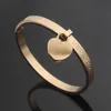 High Quality Classic Designer Bangles Simple High Polished Bracelet Single Heart Luxury Style Couple Bracelets Lady Party Gifts Wh222E