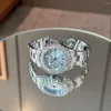 Horloges Zakelijke vrouwen kijken naar prachtige waterdiamanten Lichte luxe quartz waterdichte stalen banden Modecadeau