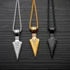 Colares de pingente de aço inoxidável triângulo ponta de lança para homens estilo punk aço / ouro / caixa preta link corrente jóias 3 cores