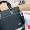 2024 Famous Sign Luxury Men Designer Briefcase Handbag Italy Brand Mens Canvas Crossbody Computer Bag High Quality Plus Gent Shoulder Bags Handbags Keychain